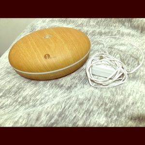Essential oil diffuser/humidifier✨